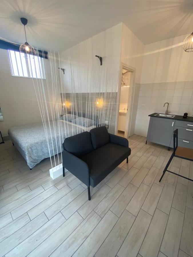 Villetta Gallo B&B Casa Vacanze Humanitas Catania Centro Sicilia Clinica Humanitas Misterbianco Exterior foto